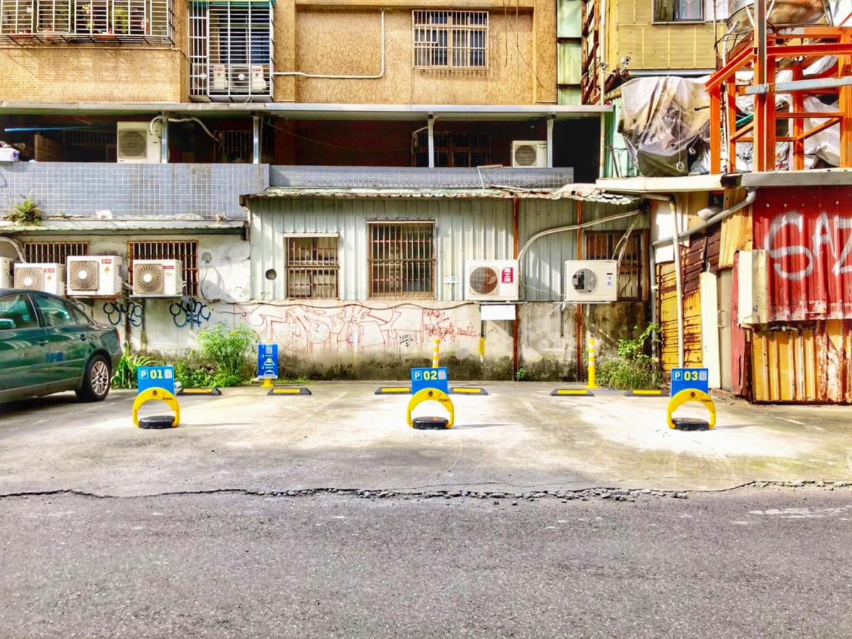 小班韓式右轉車位(延吉街131巷)