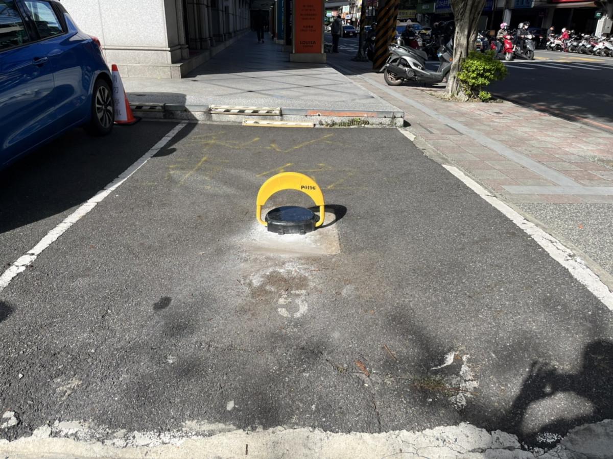 中和皇家經典精華車位