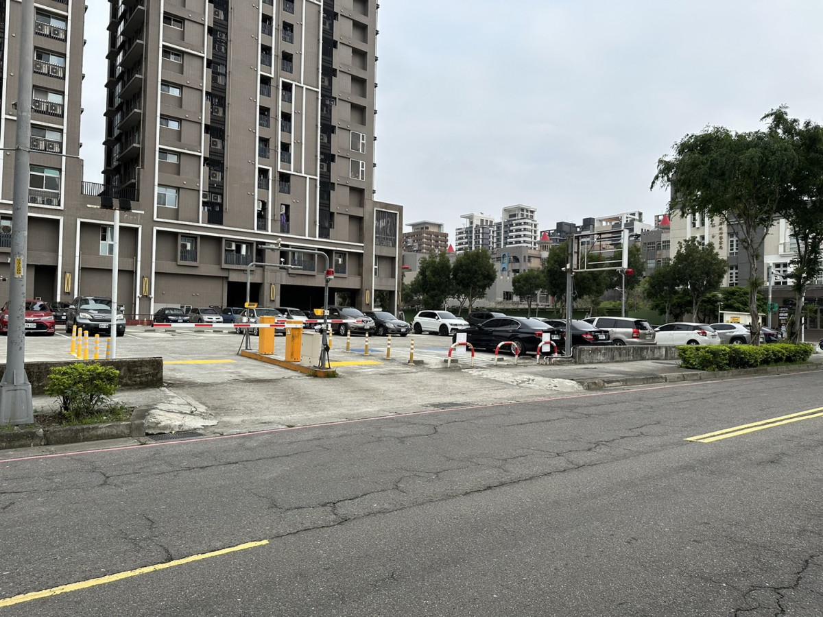 USPACE新莊昌平街場