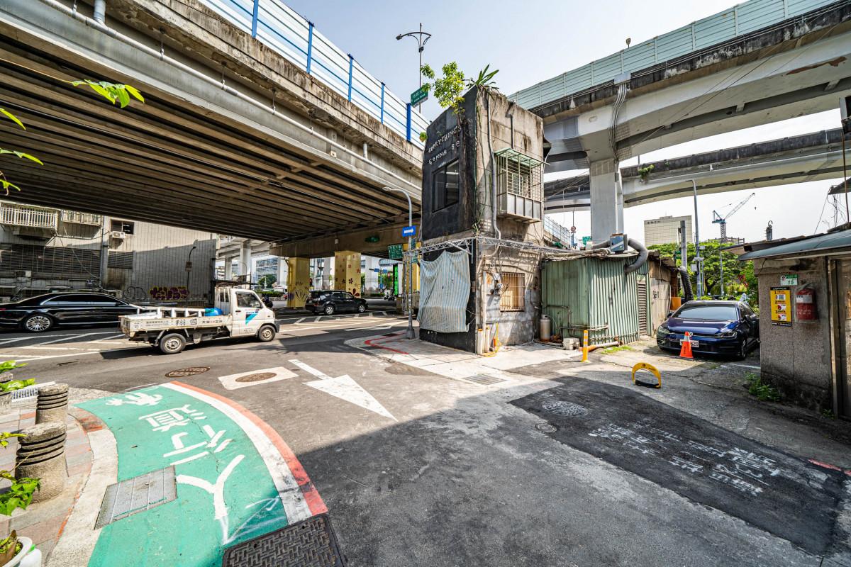 三創生活園區鄰近車位