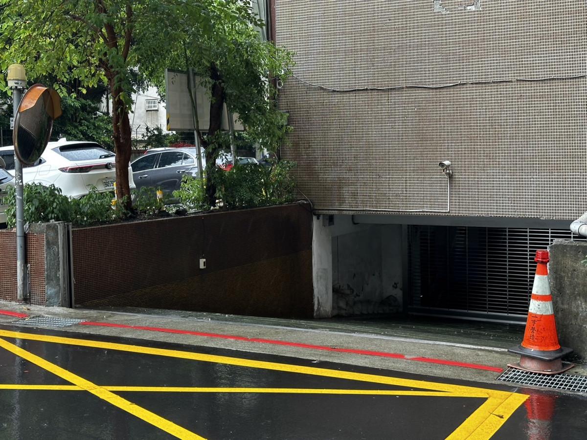 歌林大廈Sogo地下車位