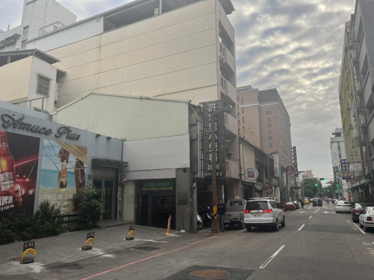 市府路共享車位