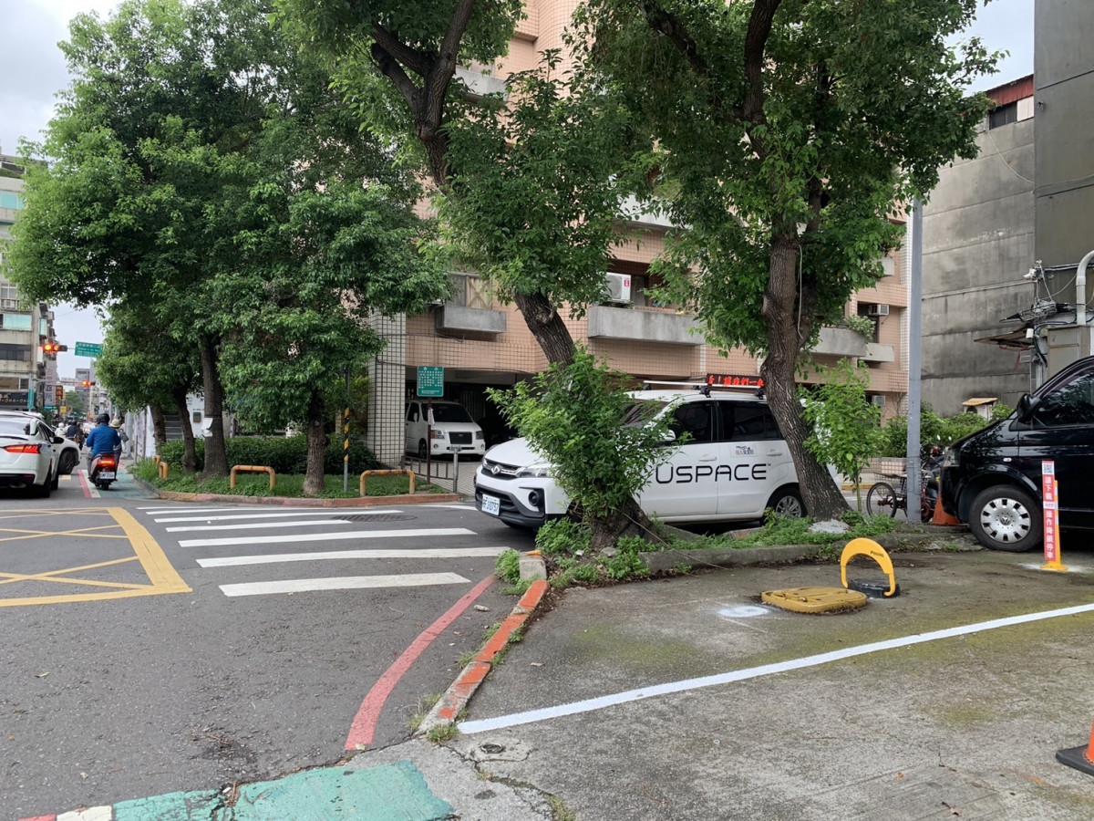 民權東路二段135巷車位