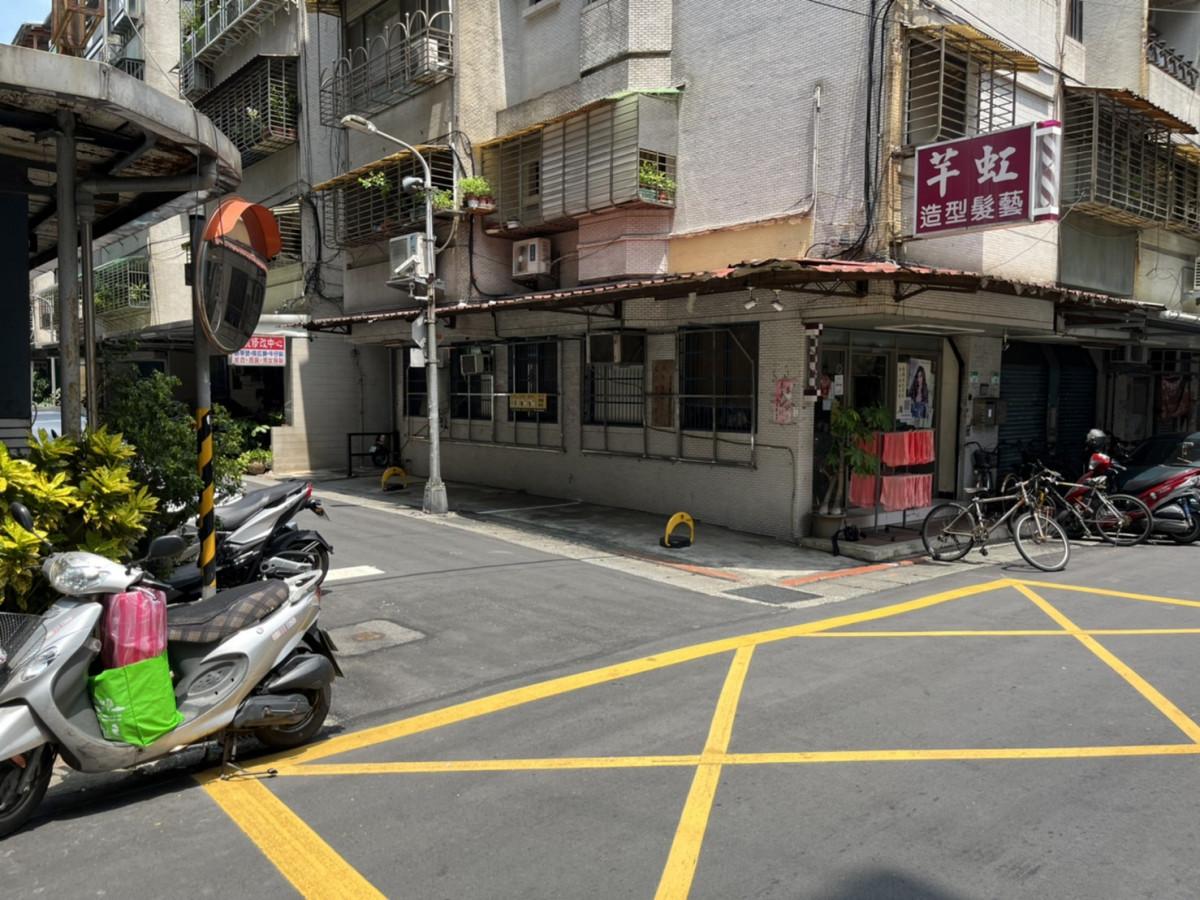 松隆虎林街3020車位