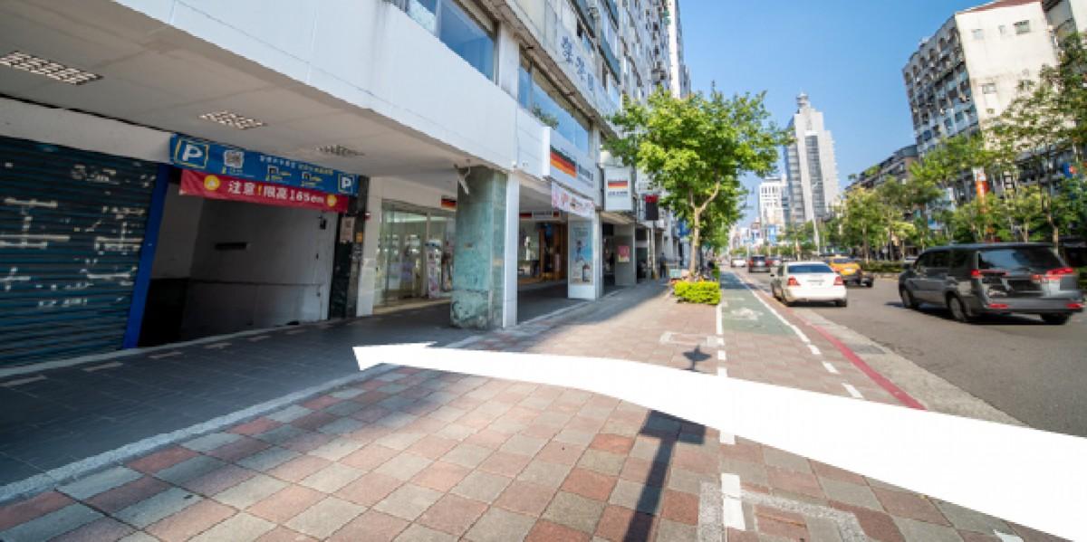 信義路地下車位 (低底盤車勿停)