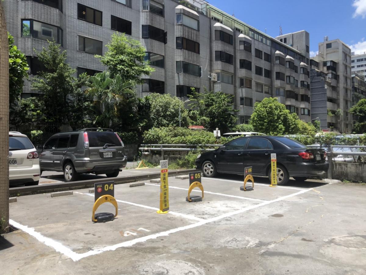 南京復興鄰近車位