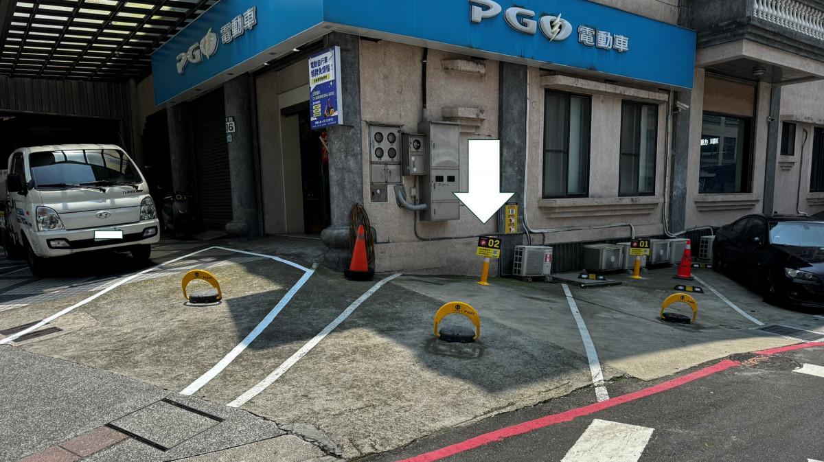 林口忠孝路車位| 新北市林口區停車位，附近有45 個餐廳、商店和咖啡店。