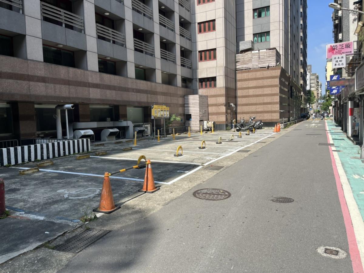 林森華國車位(23巷)