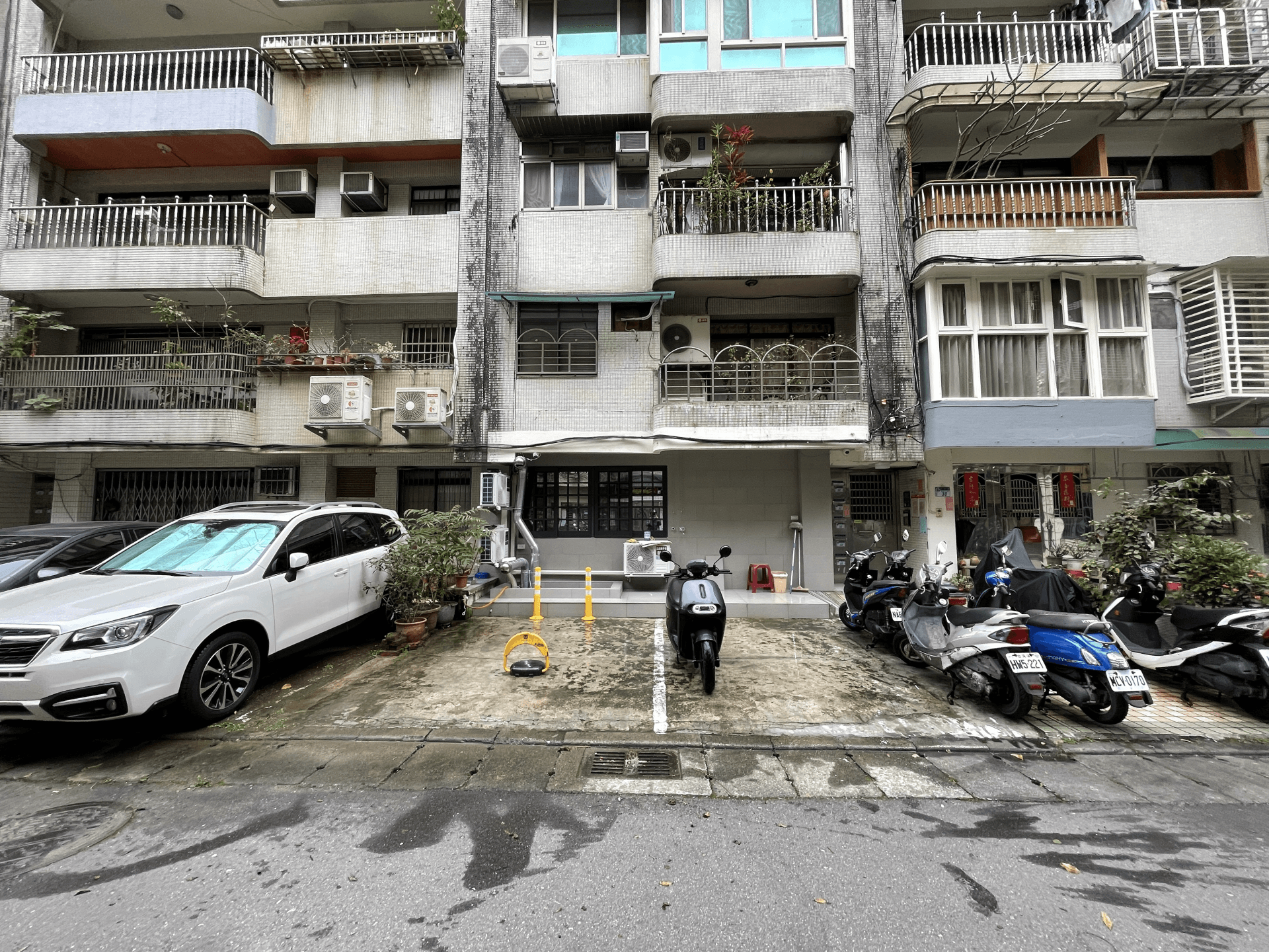 永吉路巷弄車位