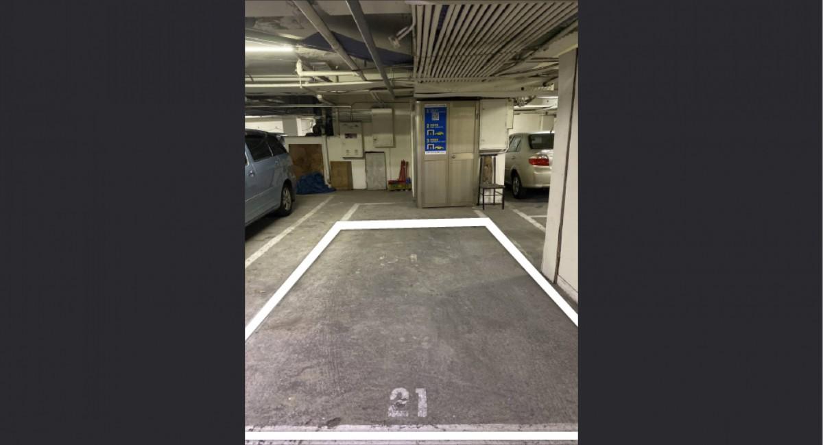 逸仙路地下車位(車高限1.65M內)